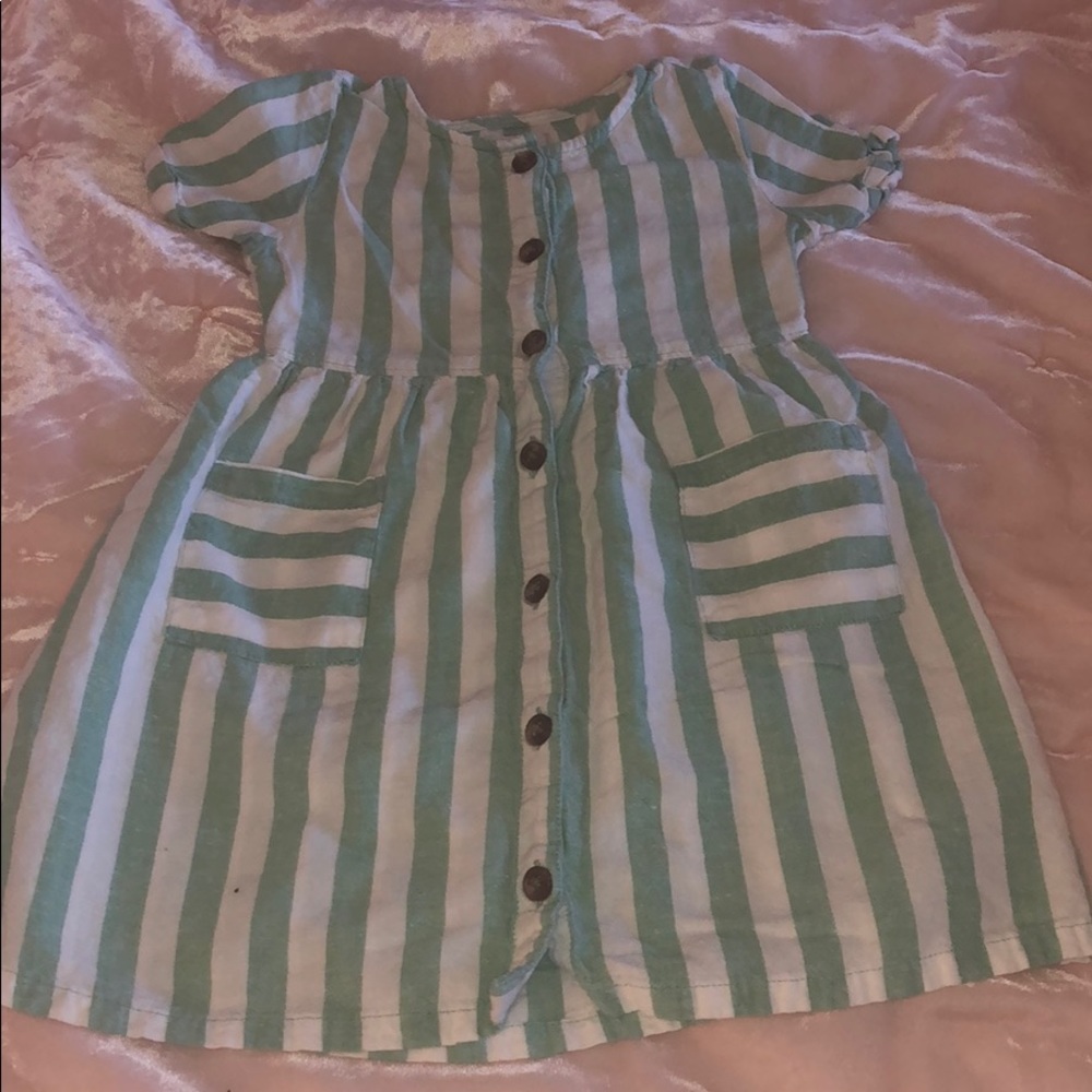 Green and white stripped Old Navy toddler dress;